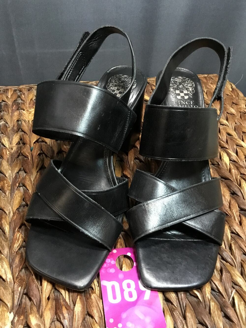 Vince Camuto Bebendy Women's 10 M Black Leather Back Strap Block Heel Sandal